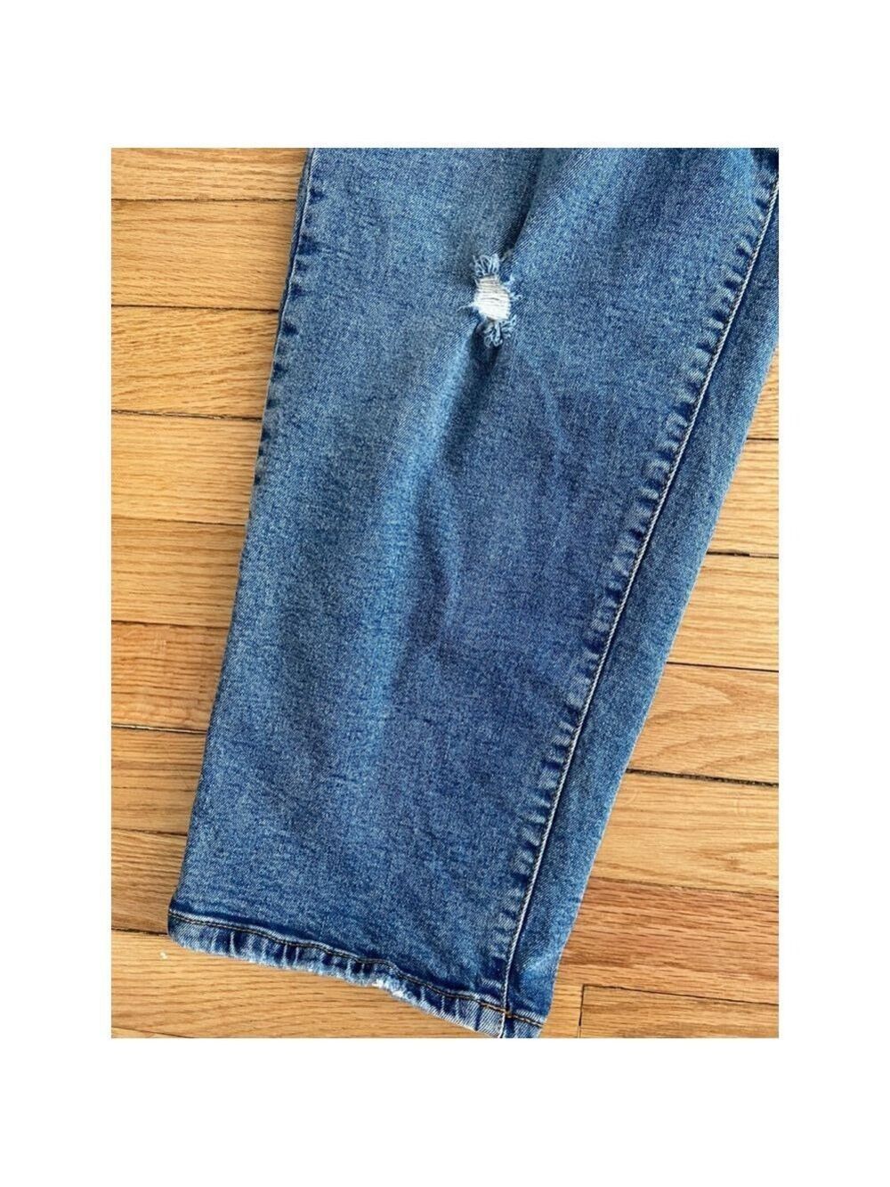 Joe Fresh Women’s Blue Distressed Straight Leg Jeans Size 18W - Picture 5 of 9